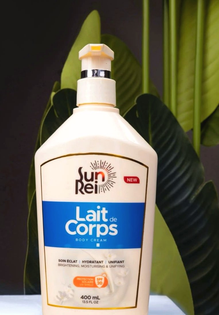Lait de Corps SUNREI, soin éclat hydratant et unifiant, SPF20, 400 mL